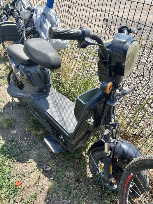 Электро скутер Amanat x8