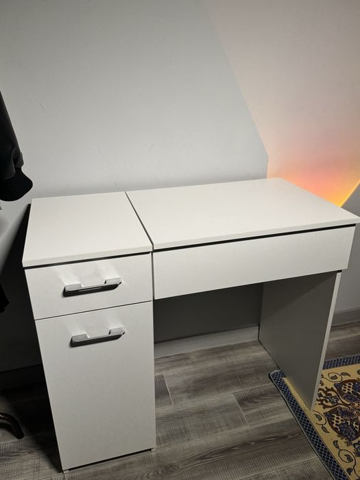 Туалетный столик БУ