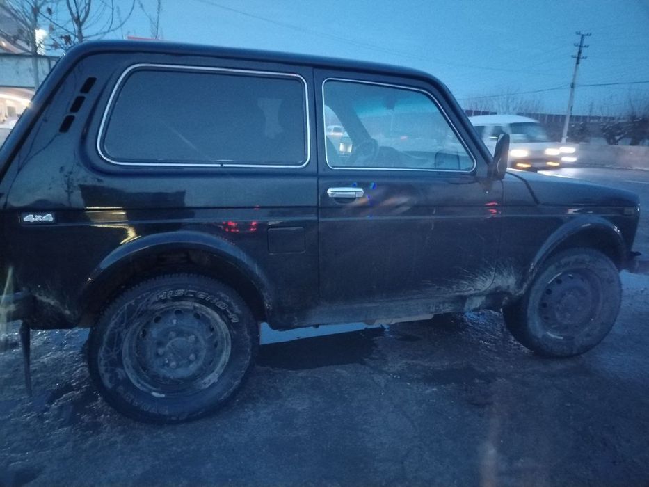 Мошина сотилади Нива