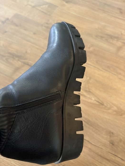 Топли ботуши 40 номер, естествена кожа