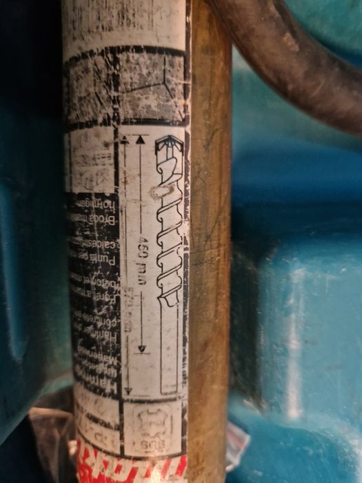 Перфоратор  Makita HR4001C