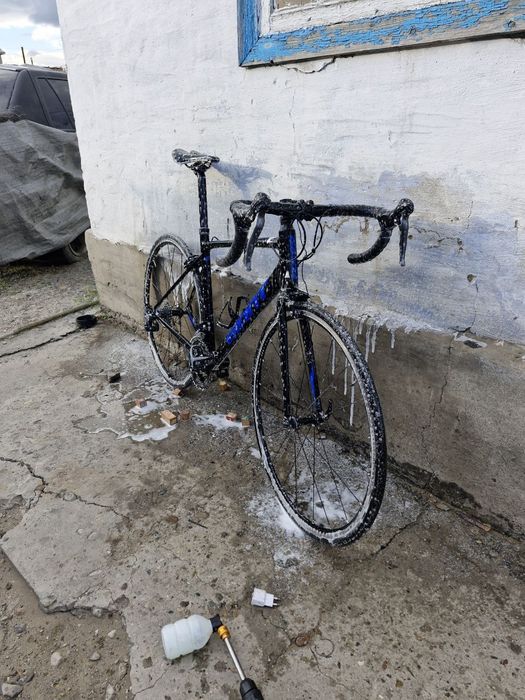 Продам Giant contend 3