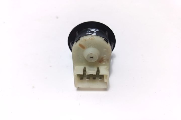 Buton reglaj oglinzi 8200002442A Renault Scenic a 2-a generatie