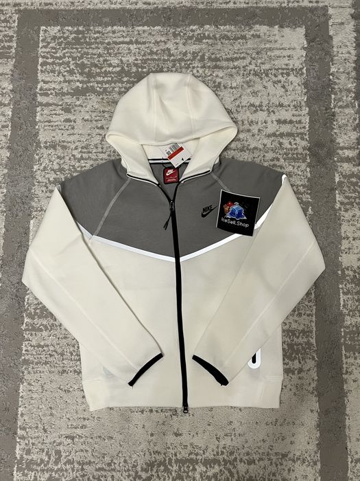 Nike tech fleece