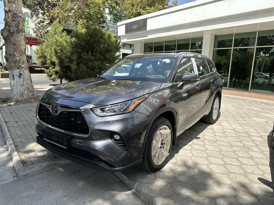 Toyota Highlander Hybrid 2025