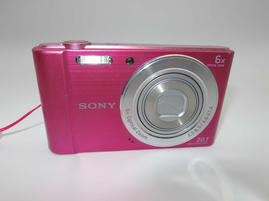Sony Cyber-shot DSC-W810 ултра компактен цифрова фотоапарат, розова дигитална камера, 20 MP, 6x оптичен зум, отлично състояние