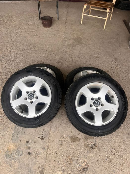 Mazda 626 птичка