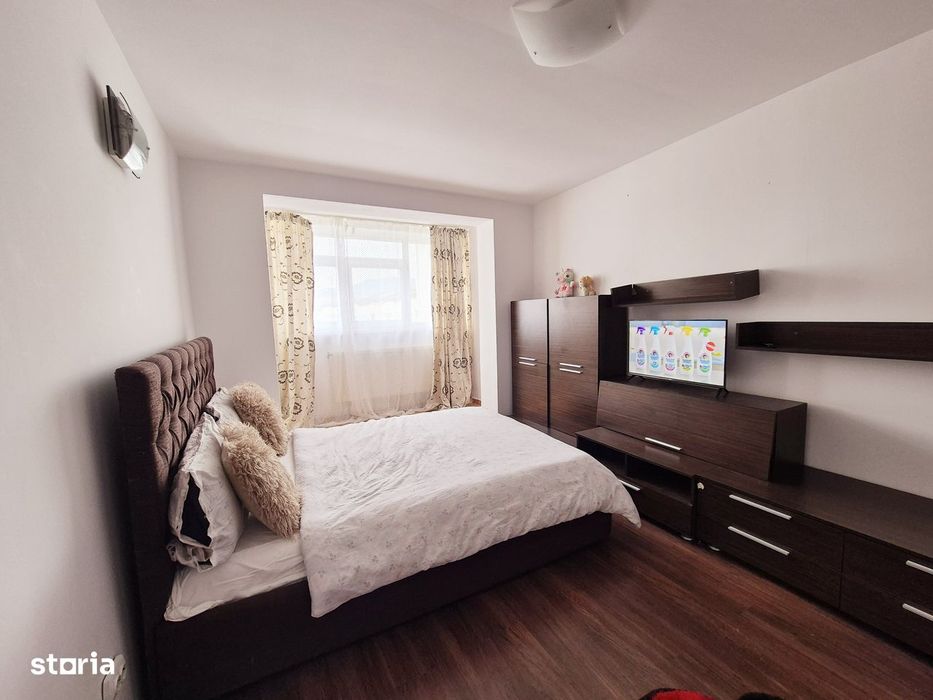 Apartament cu 2 camere, decomandat, zona Precista