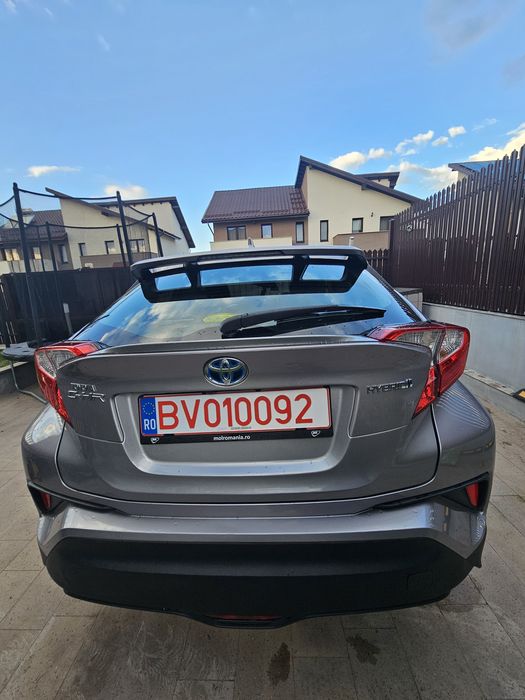 Toyota C-HR 1.8 Hybrid Active 2WD e-CVT