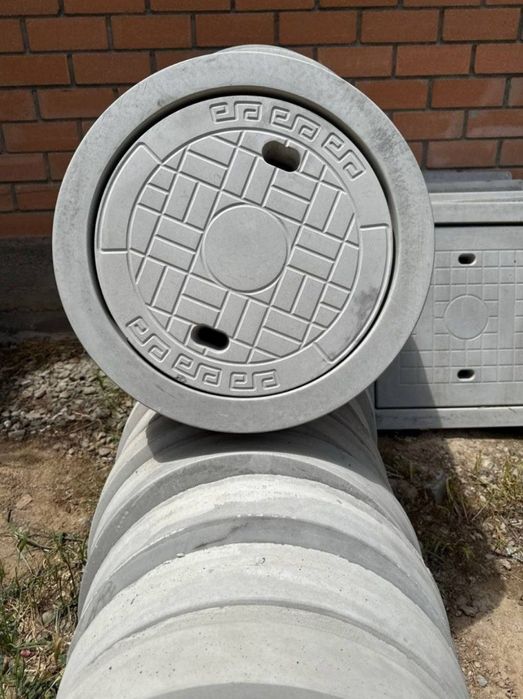 Бетонные люки  в ассортименте