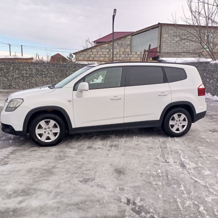 Продам Шевроле Орландо