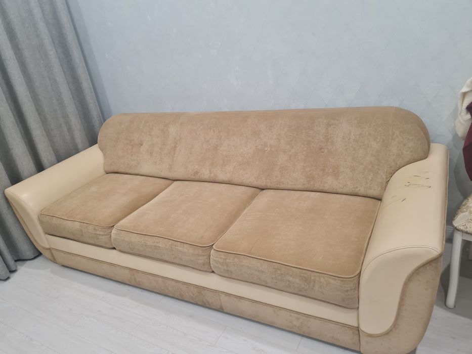 Диван для гостиной