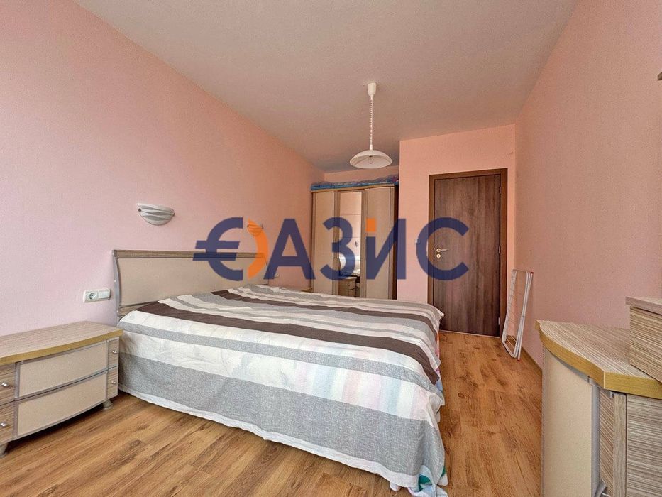 Продава се Двустаен апартамент в к.к. Слънчев бряг - 58 кв.м за 1268 €/кв.м - Снимка #7