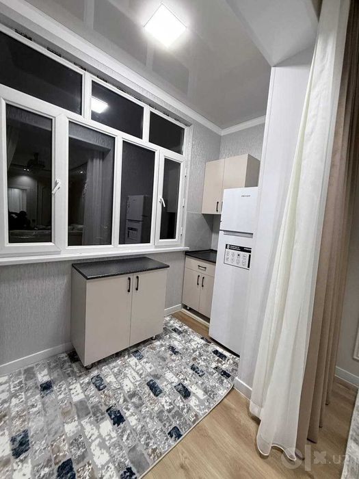 Продам 2 ком ЗЕРКАЛКА Феруза №U507