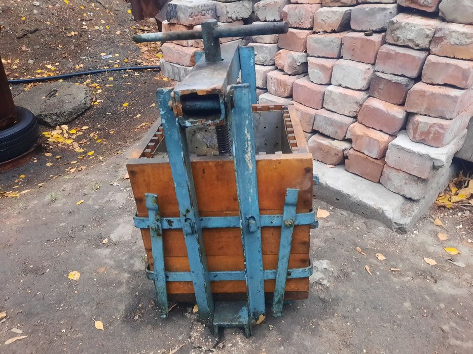 Пресс пасечный советский воскопресс