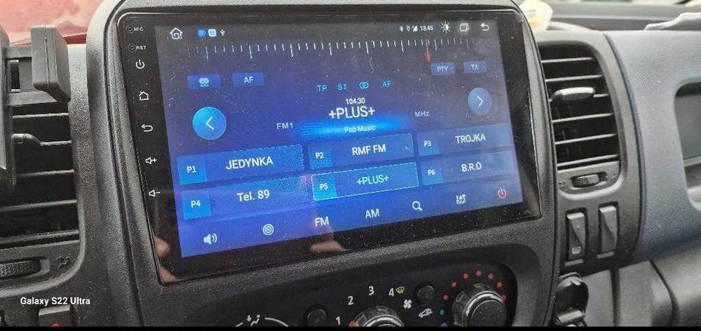 Navigatie Android Renault Trafic 3 Opel Vivaro B Carplay WIFI 1-8GB