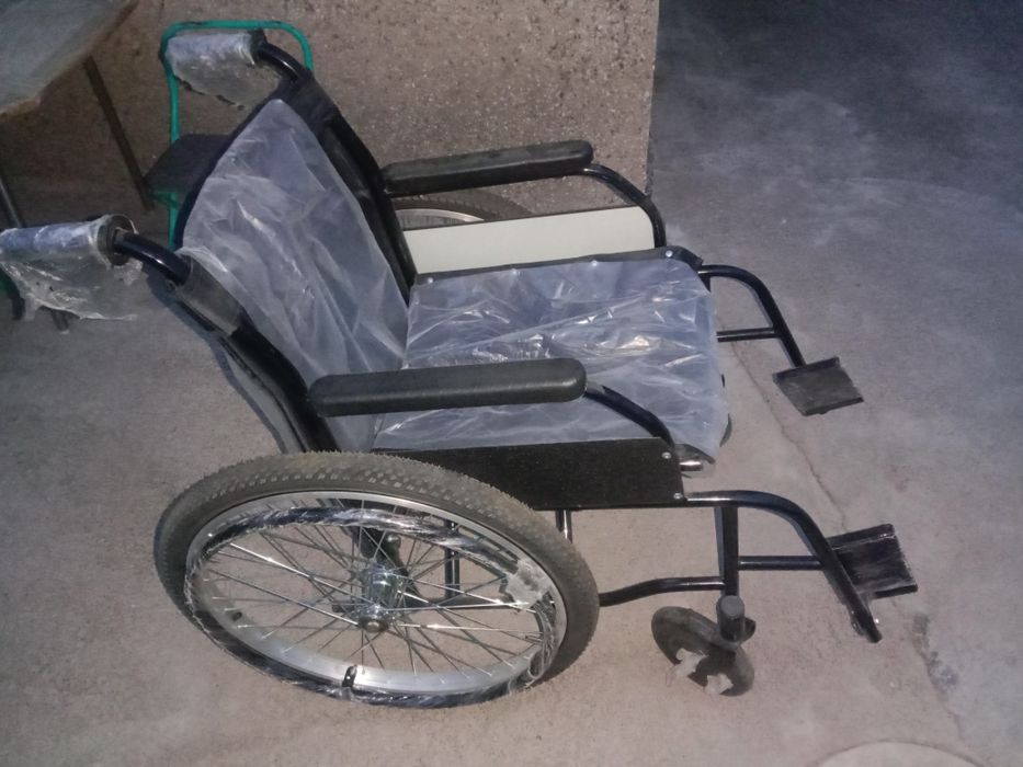 Инвалидная коляска