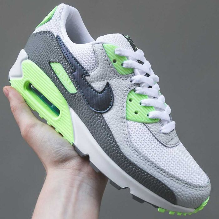 Nike Air Max 90 ОРИГИНАЛНИ дамски маратонки 38,5/24,5см
