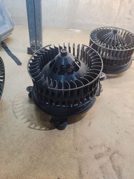 Моторчик печки мерседес 190 W202 W210 W140 ml320