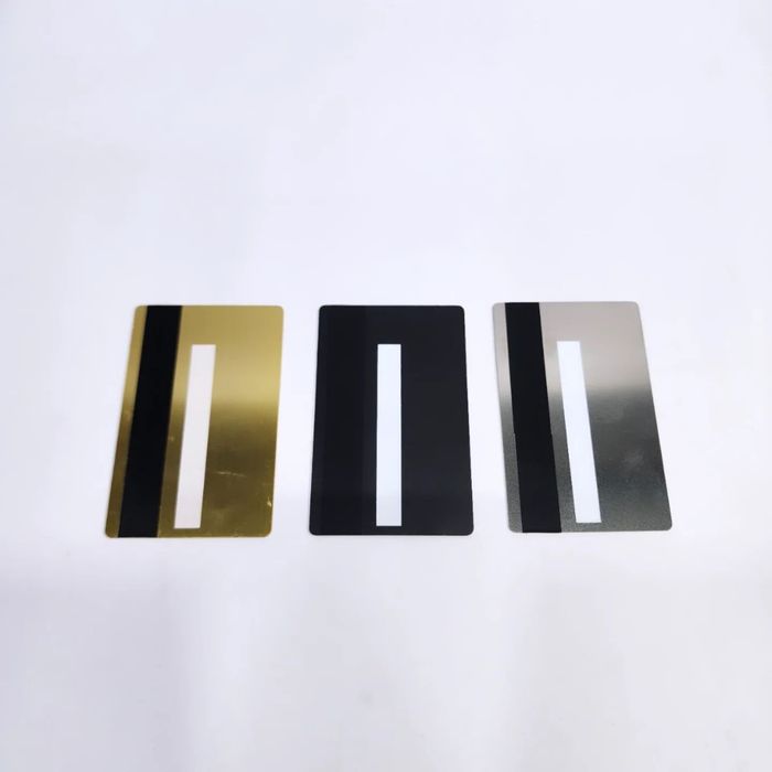 Металлические карты премиум-класса