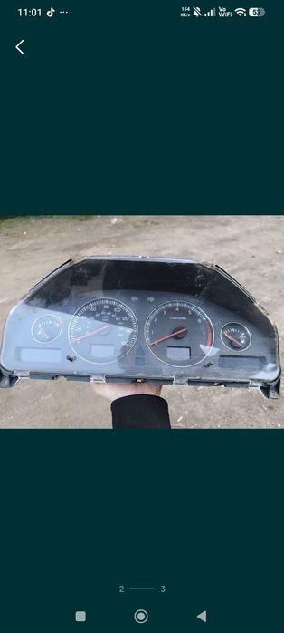 Volvo  s60 приборная панель