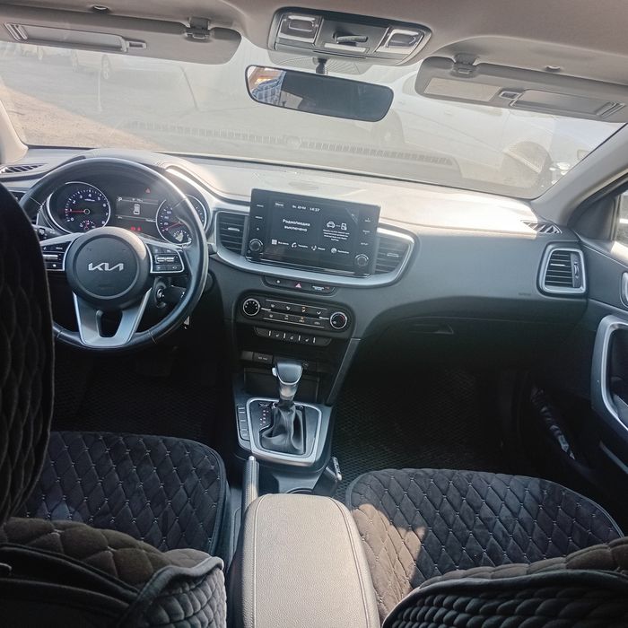 KIA CEED SW в отличном состоянии