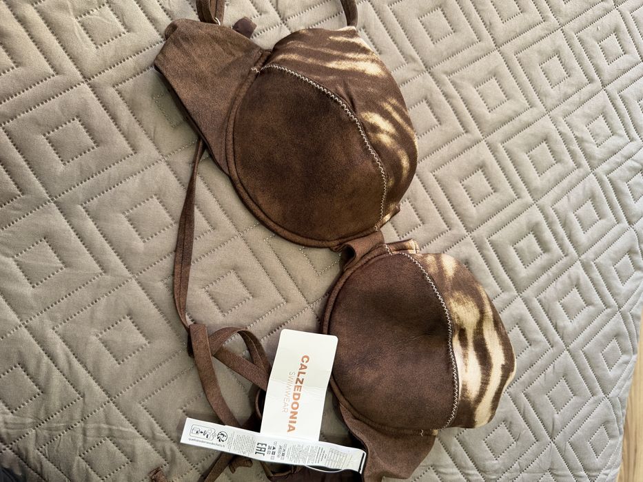 Бански Calzedonia горнище НОВО