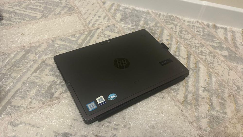 Ноутбук - трансформер HP