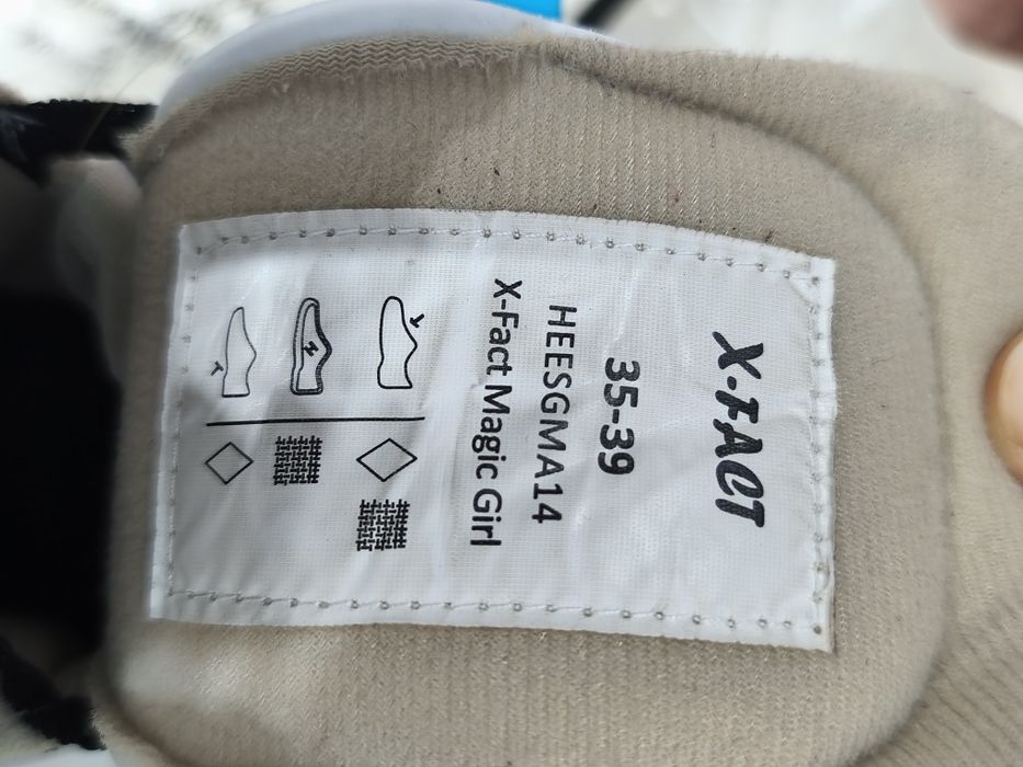 Vând patine X-fact magic girl