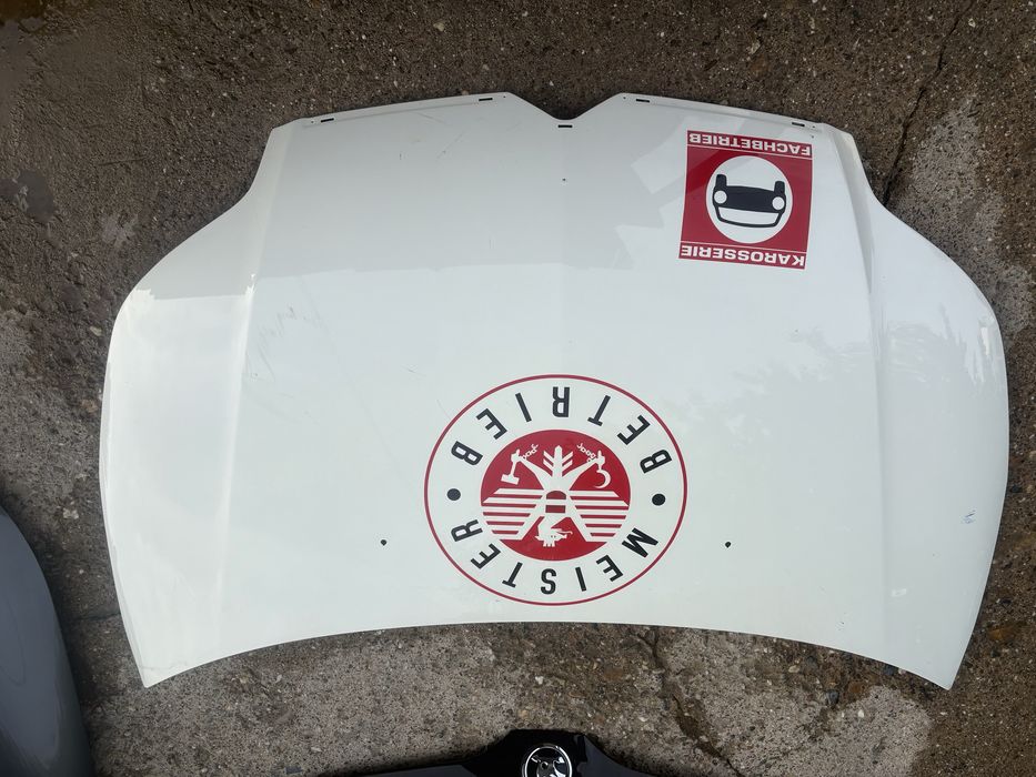 Преден капак за Ситроен Ц4/ Citroen C4