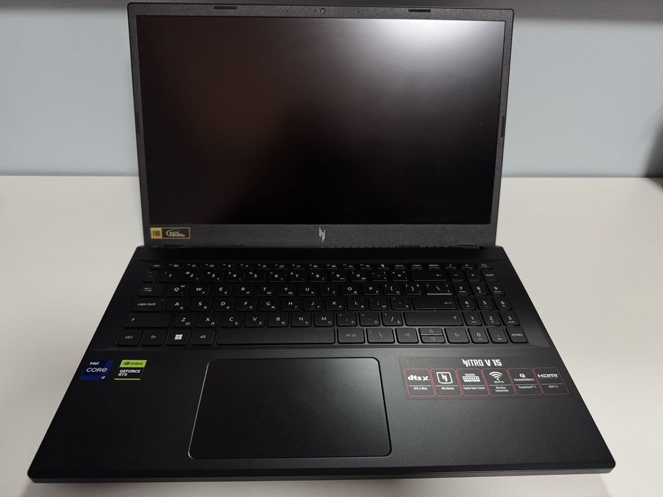 ACER NITRO V15, intel i9, RTX4060, RAM 16,FHD 165 Hz