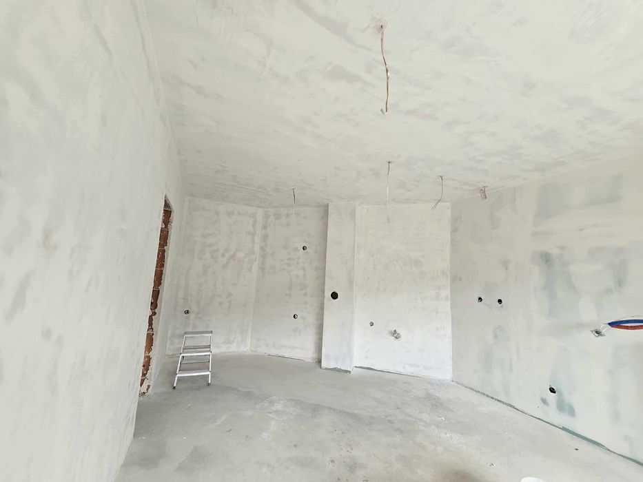 Продава се Тристаен апартамент в София, Център - 88 кв.м за 3012 €/кв.м - Снимка #1