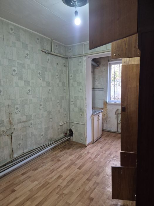 Сдаётся квартира 2х комнат в 16 м/р