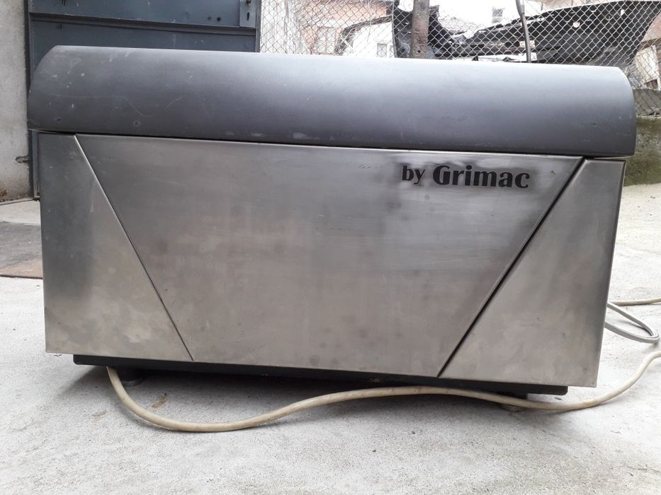 Професионална кафе машина Zola2