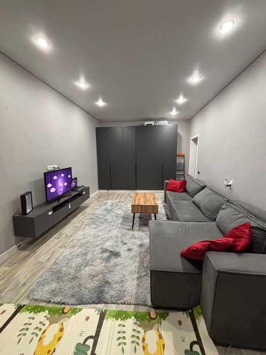 Продам квартиру двухкомнатную