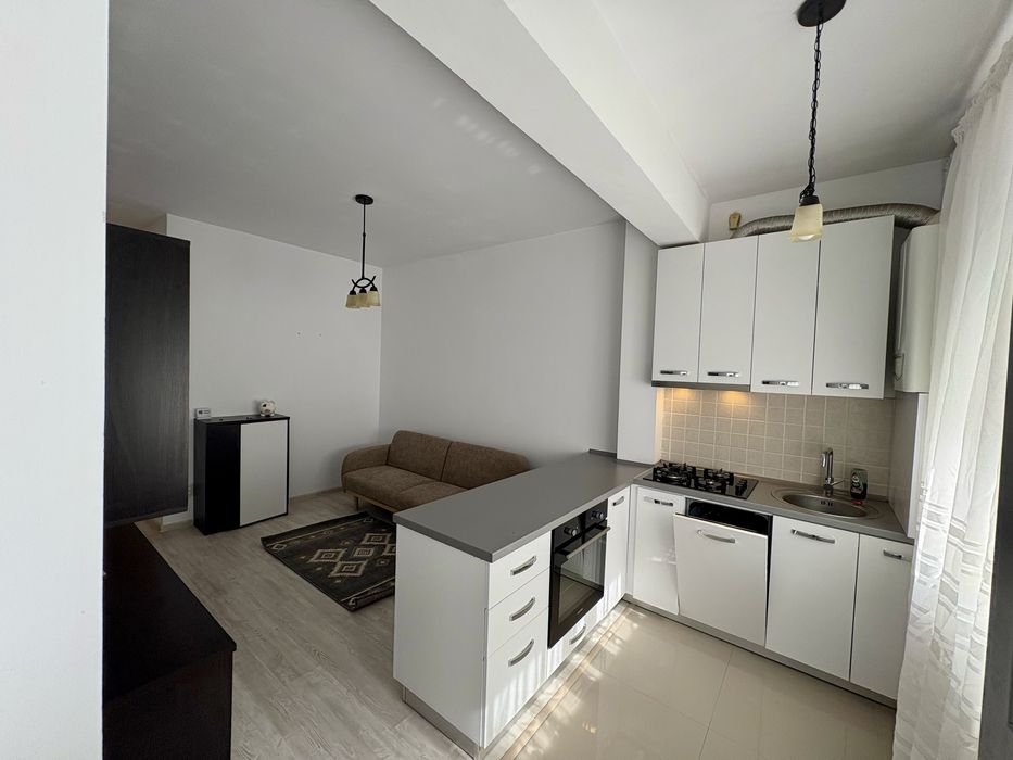 Inchiriez apartament 2 camere Militari Residence/ Avangarde