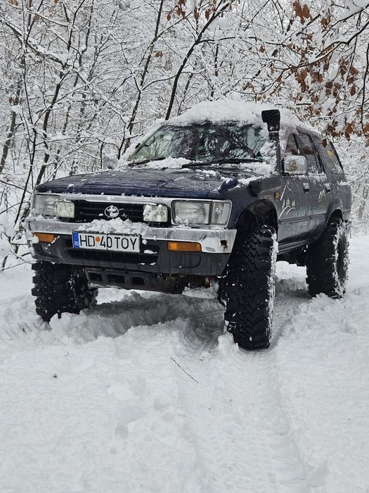 Toyota hilux surf automat