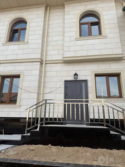 Продаю ор Торг центр Малика Дом Котедж 3 х уровневый