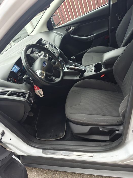 Ford Focus 150 CP Titanium | Germania | Incalzire in scaune | Jante 18" | Keyless entry