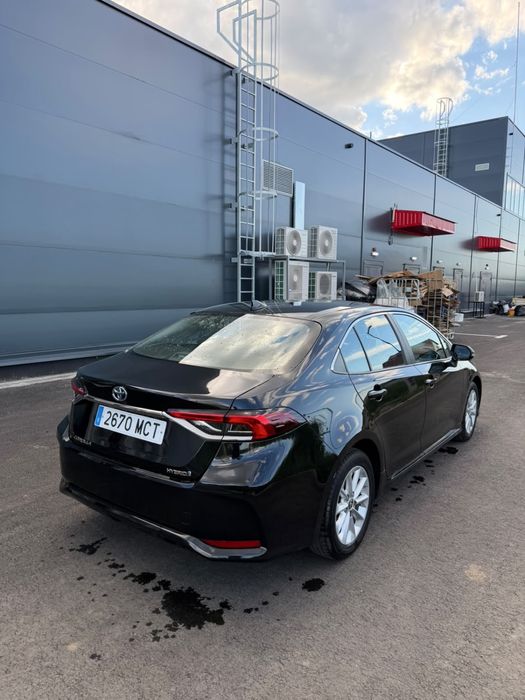 Toyota Corolla hybrid 2022 Decembrie