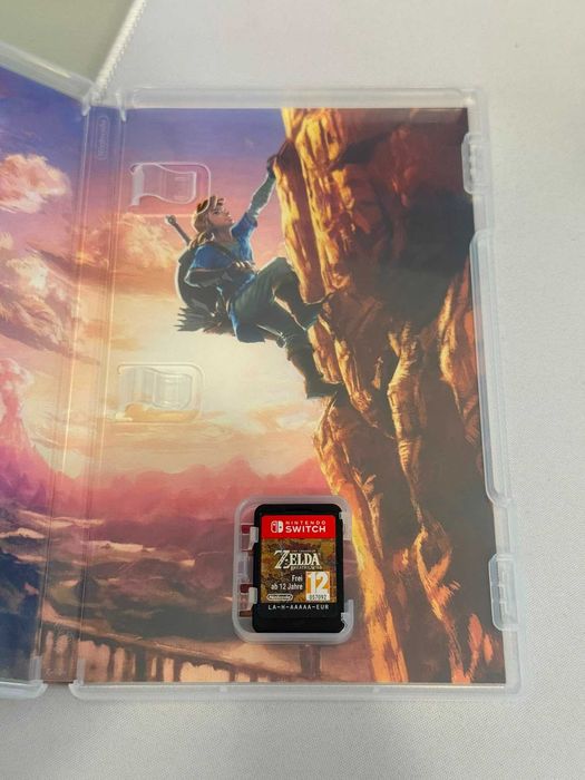 Joc The Legend of Zelda: Breath of the Wild pentru Nintendo Switch 1 / 2
