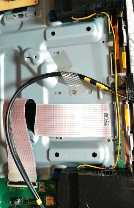 TV Samsung QE50Q60TAU ptr. piese
Model: QE50Q60TAU

Specificatii tehni