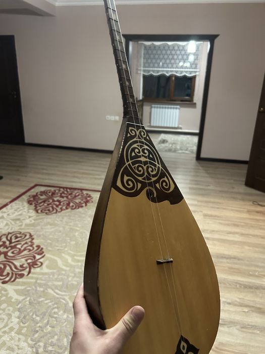 Профессиональная домбыра