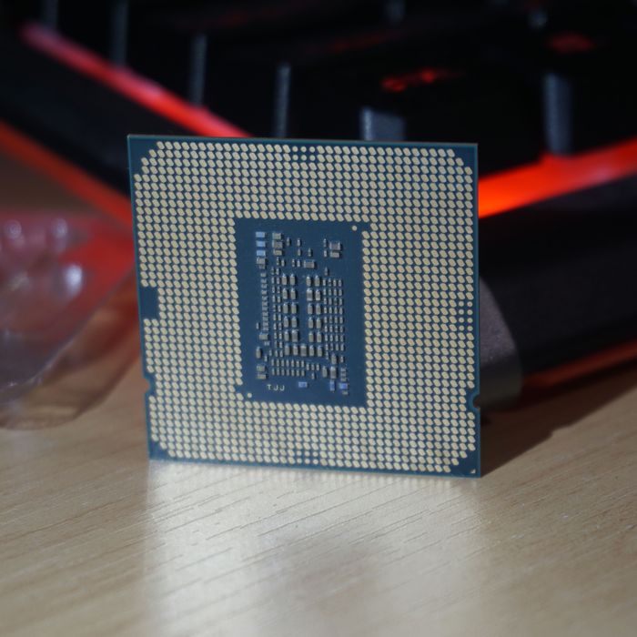 Intel Core i3-10100F
