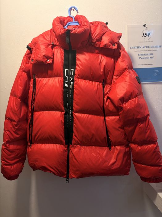 Geaca armani de puf pt barbati  xxl