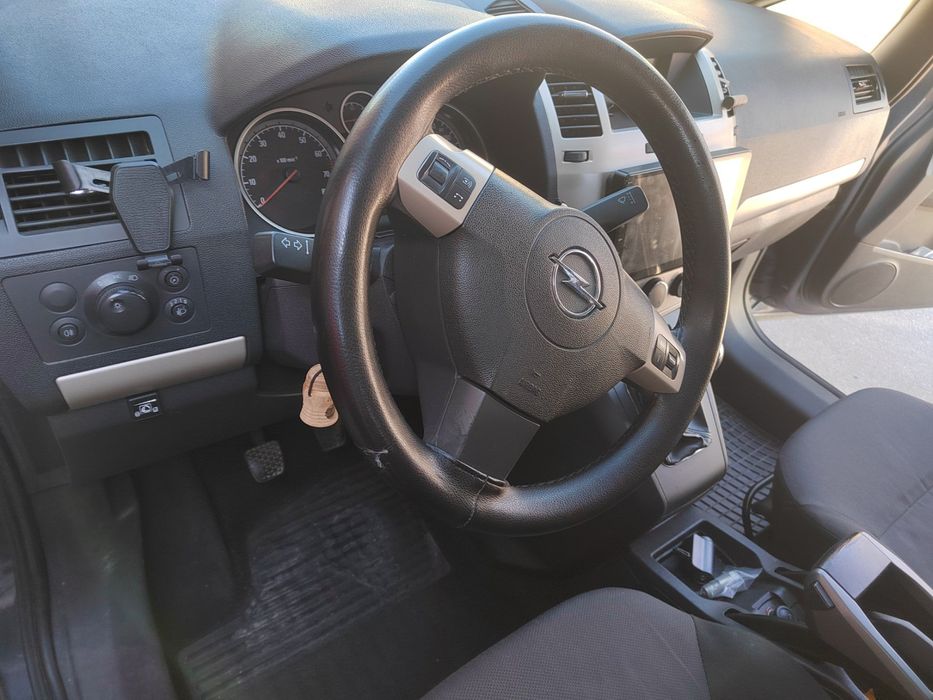 Опел Зафира 1.6 LPG