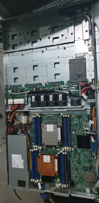 Server Quanta 2 x E2620, 12Gb Ram
