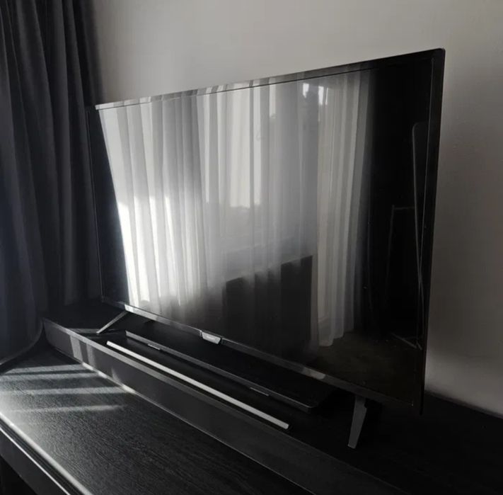 TV PHILIPS  full hd 108cm