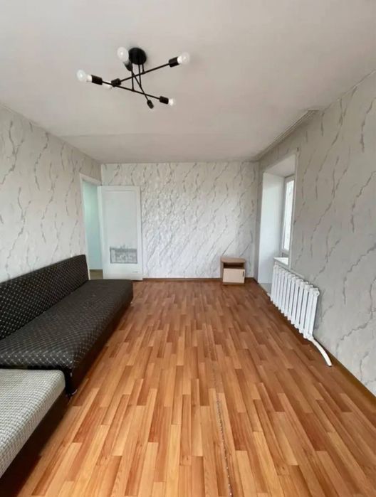 Продам 2 комнатную квартиру