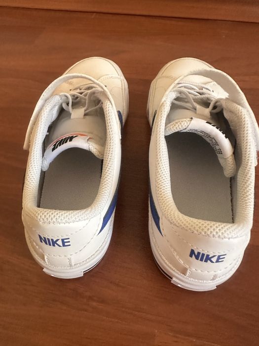 Кожени кецове Nike